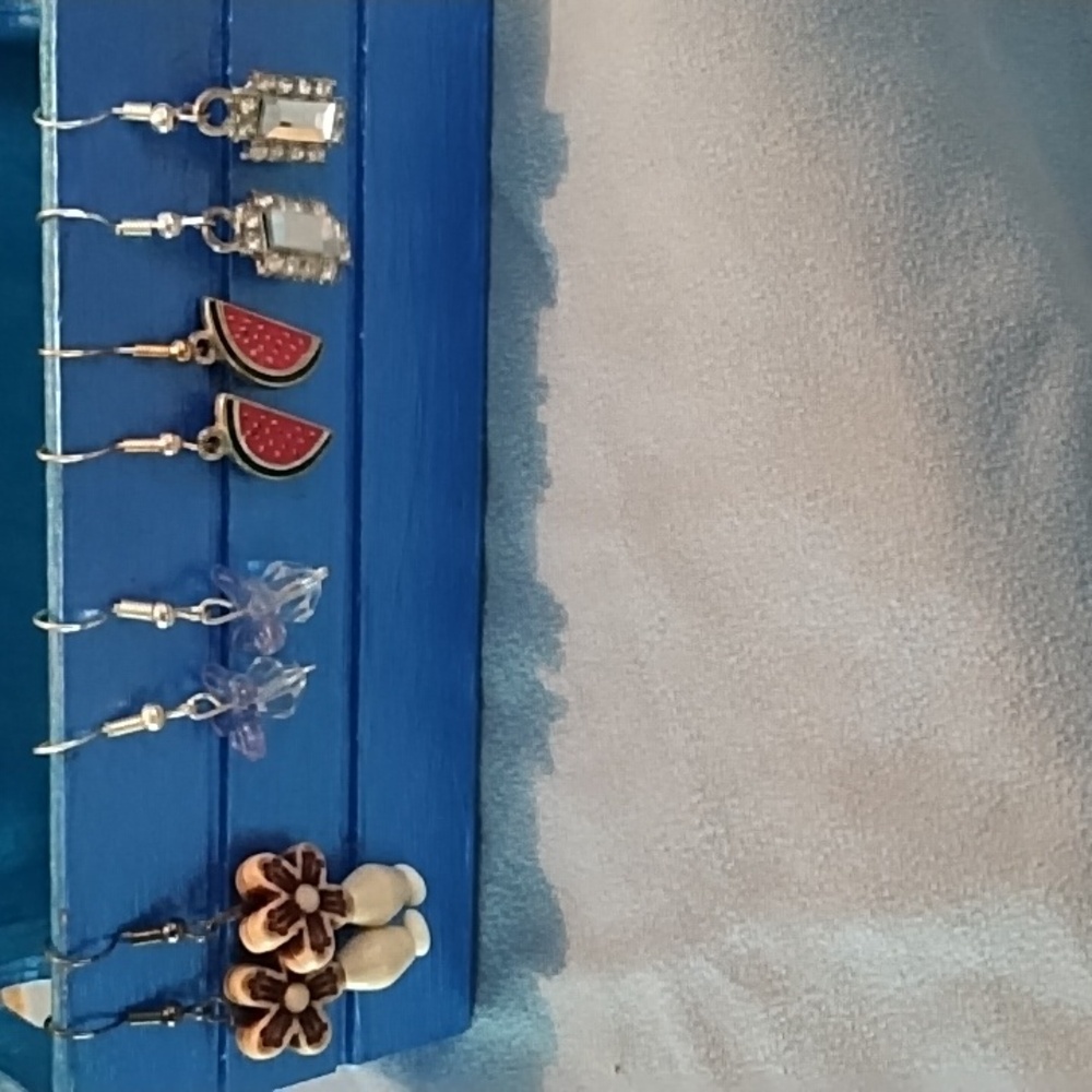 Assorted Earrings Set